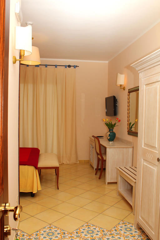 Hotel La Loggia Tortora Værelse billede
