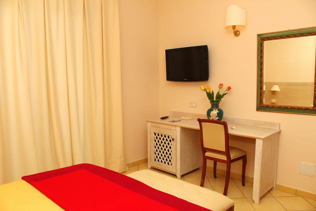 Hotel La Loggia Tortora Værelse billede